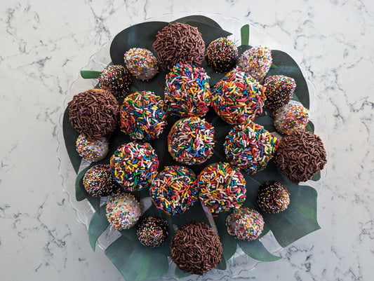 Birthday Treats Platter - Berries and Cupcakes